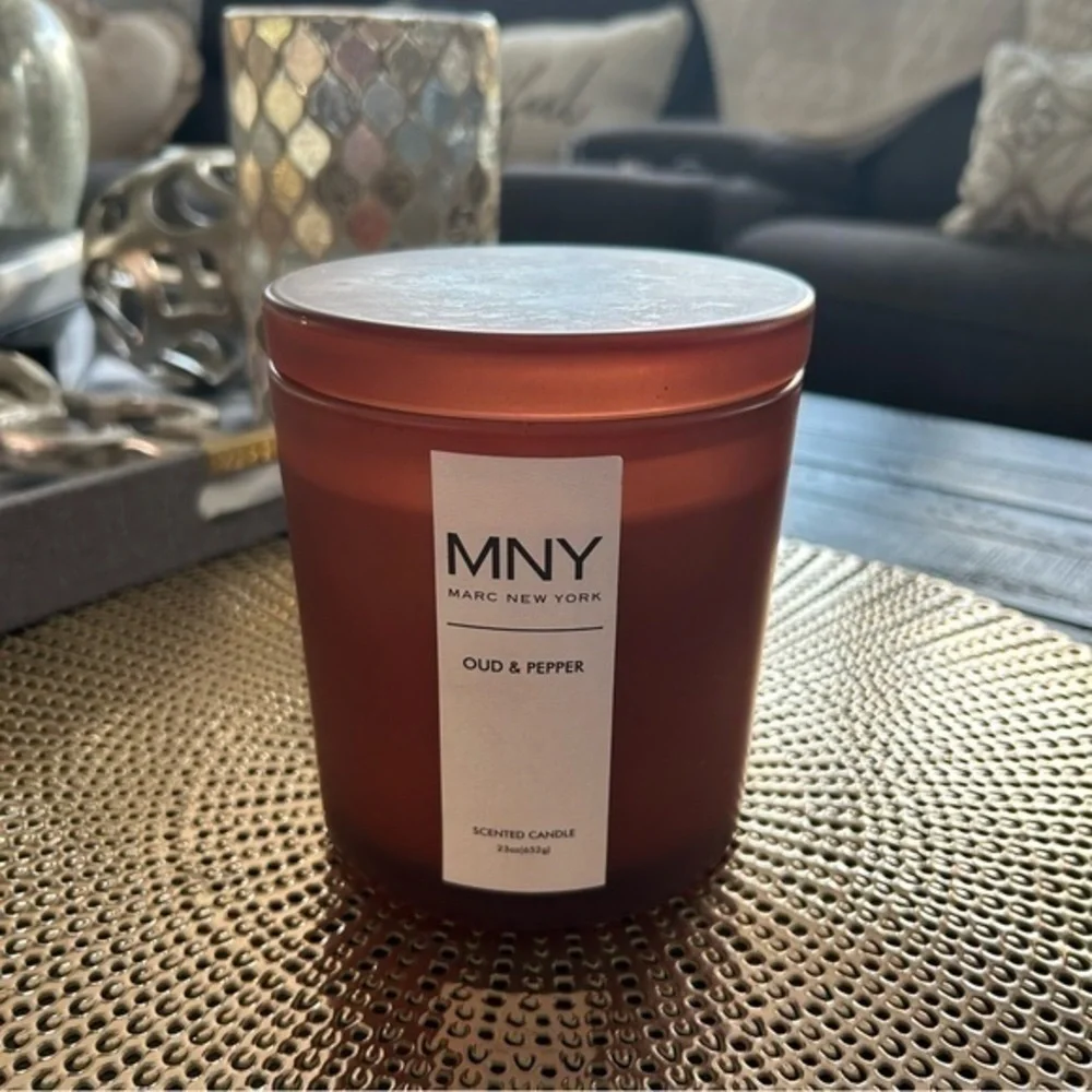 ✨NWT Marc New York MNY 3 wick candle 🕯️- OUD & Pepper 🌶️